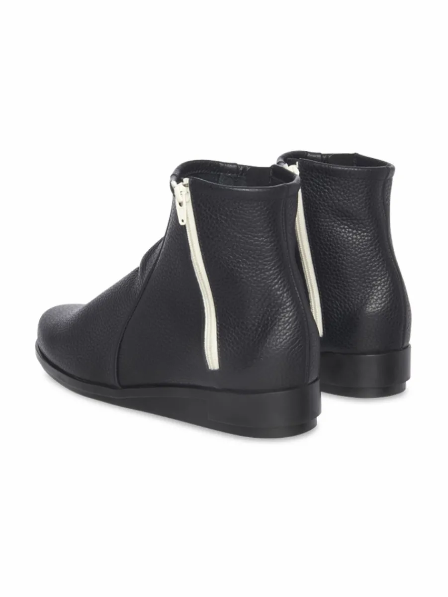 Femme^Arche Boots Dayzaa
