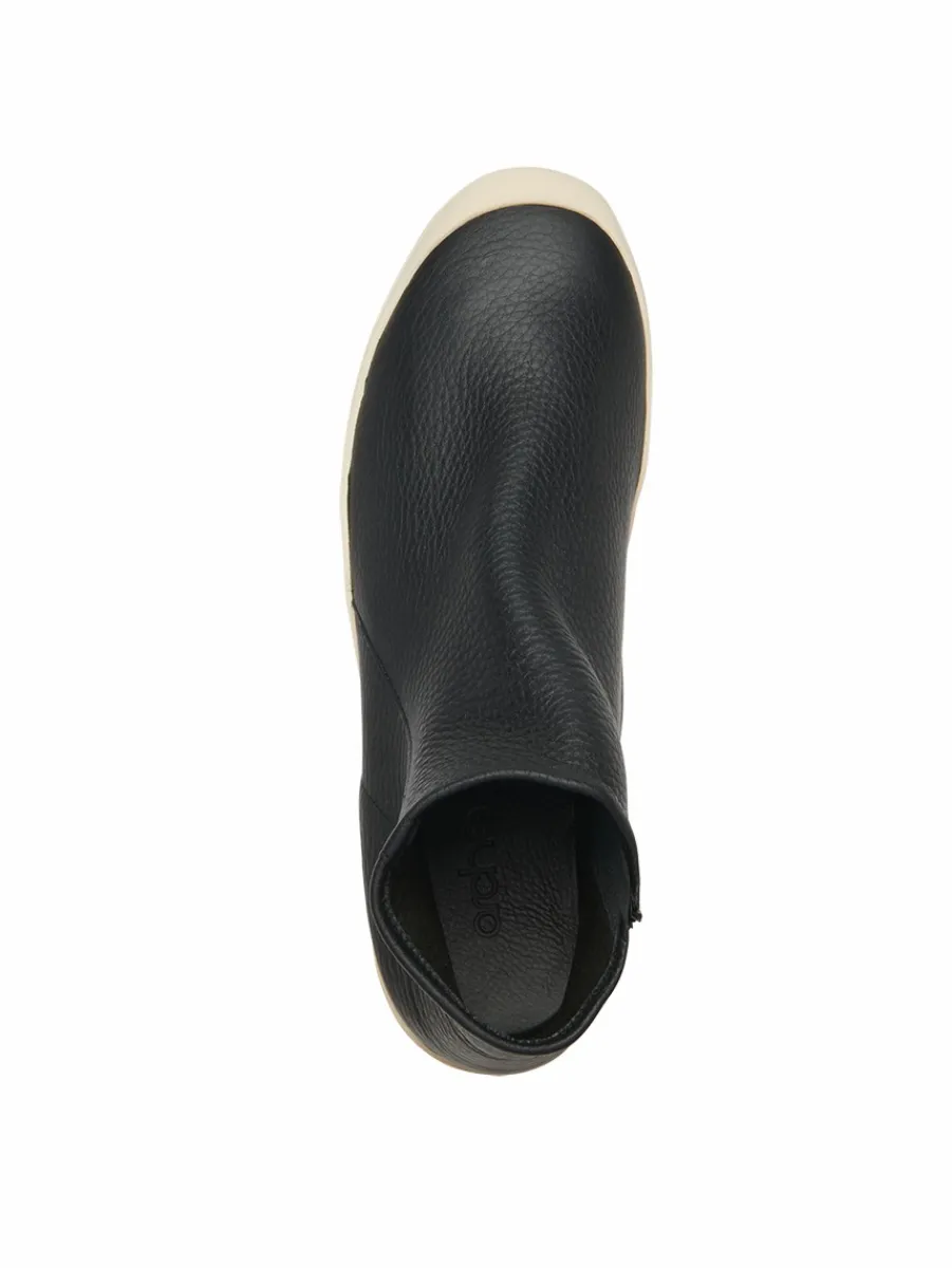 Femme^Arche Boots Hilkho