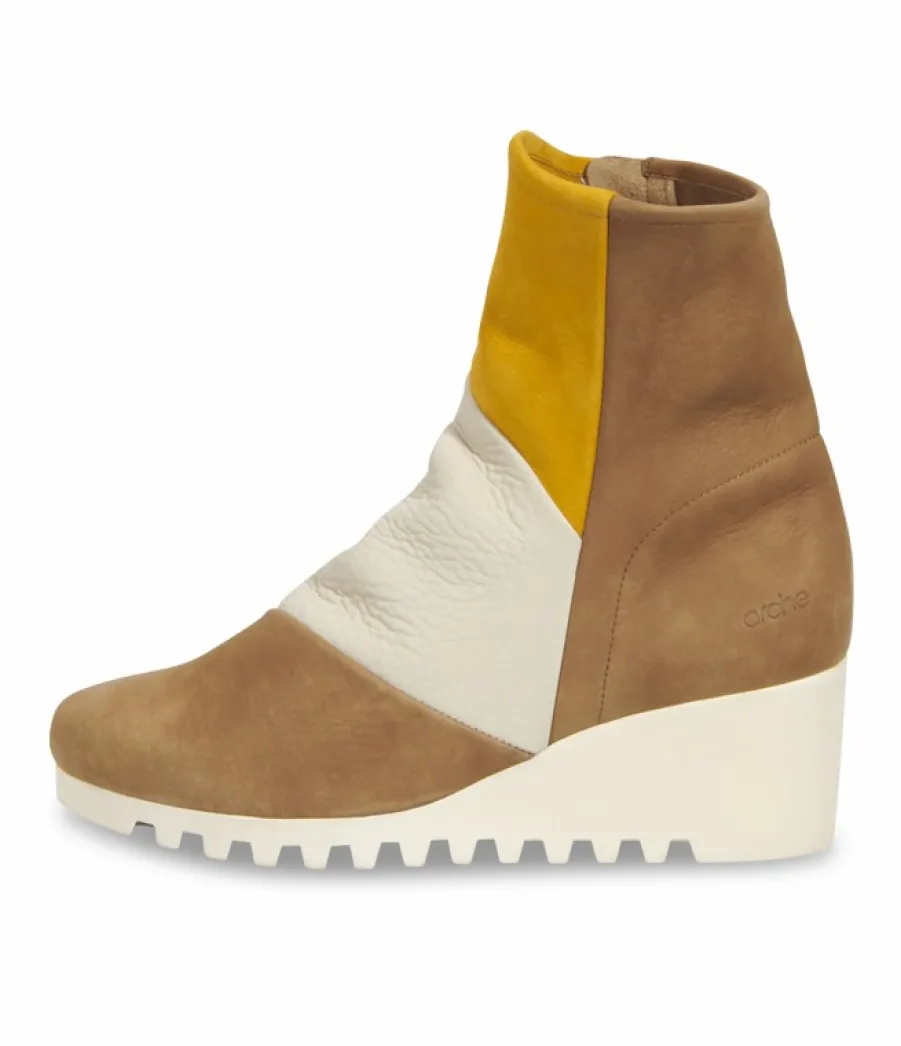 Femme^Arche Boots Laraki