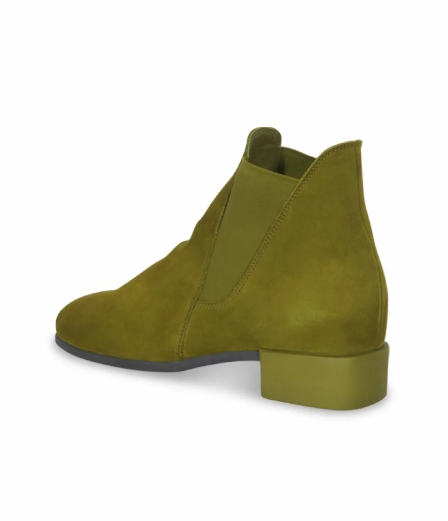 Femme^Arche Boots Twitic