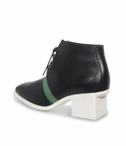 Femme^Arche Derby Lymkoo
