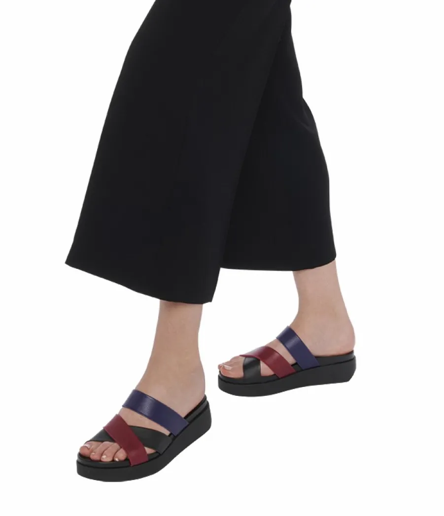 Femme^Arche Mules Myakan