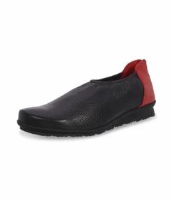 Femme^Arche Slip On Barryo