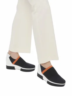 Femme^Arche Slip On Fyleas